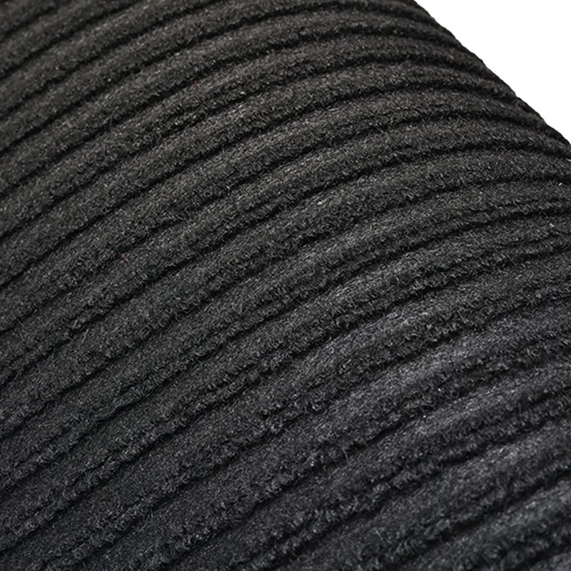 Tapis d'entrée noir standard avec focus sur les details