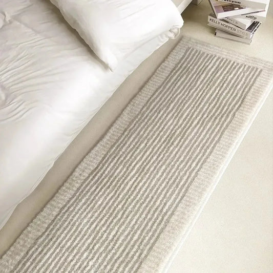 Tapis de chambre "Nordic Calm" près du lit 